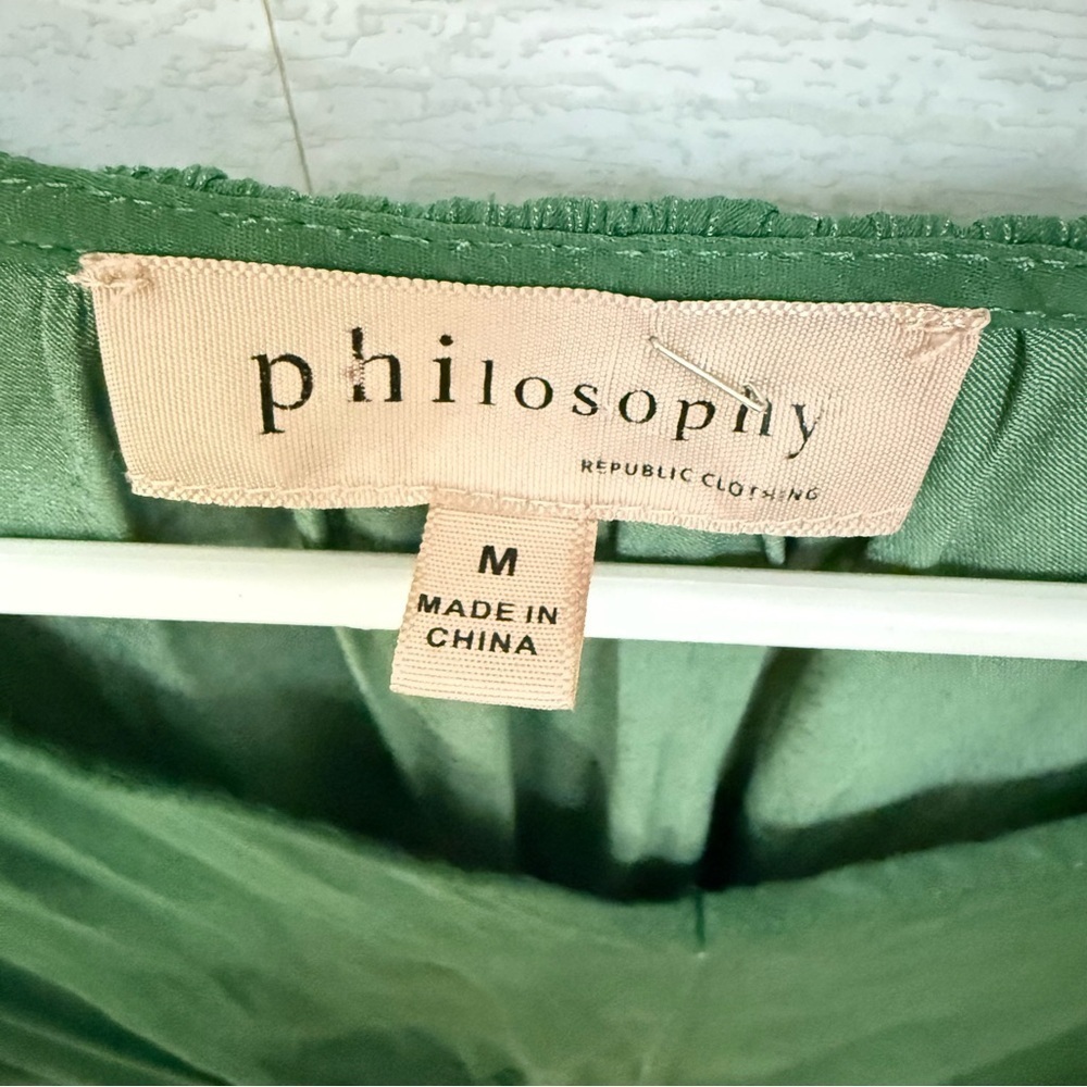 Philosophy | Forest Green Pleated Blouse | Soft Dramatic | Medium - Picture 2 of 11